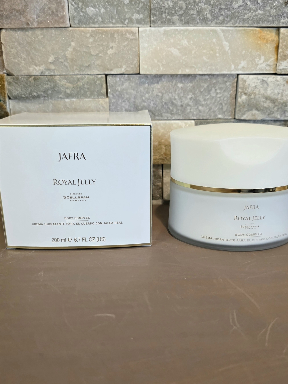 JAFRA Royal Jelly Body Complex Cream
